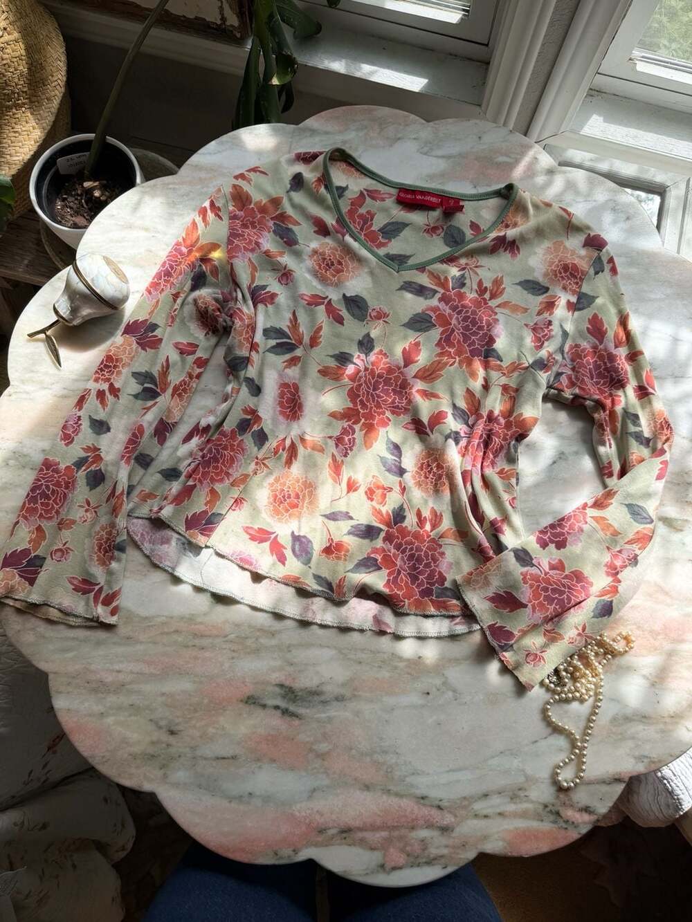 Gloria Vanderbilt Floral V-Neck Long Sleeve Top Size S